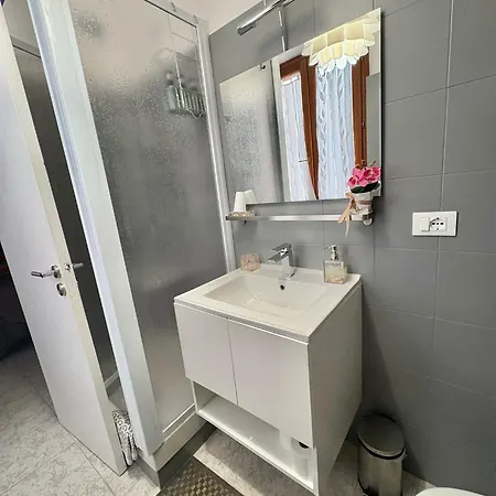 La Dimora Di Tommaso - Dimora Storica Bike Friendly 4*