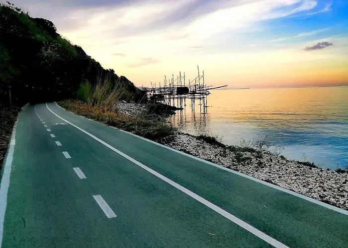 La Dimora Di Tommaso - Dimora Storica Bike Friendly 4*