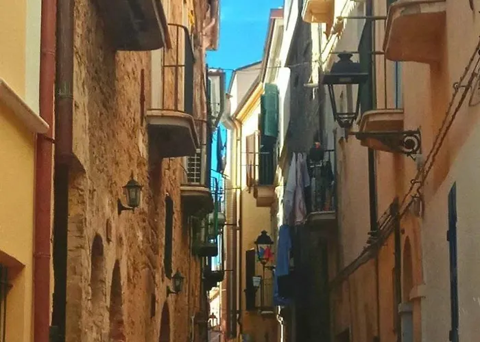 La Dimora Di Tommaso - Dimora Storica Bike Friendly Отель типа 