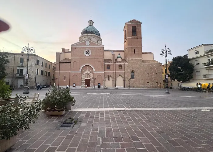 La Dimora Di Tommaso - Dimora Storica Bike Friendly Отель типа 