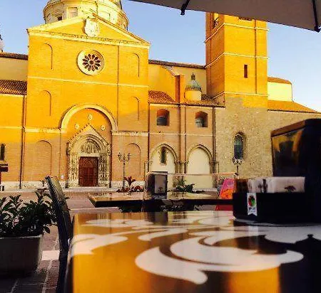 La Dimora Di Tommaso - Dimora Storica Bike Friendly Bed & Breakfast