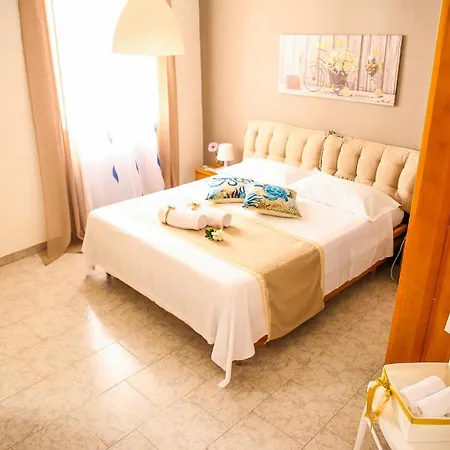 La Dimora Di Tommaso - Dimora Storica Bike Friendly 4*