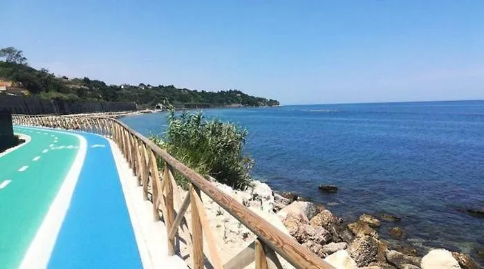 Bed and Breakfast La Dimora Di Tommaso - Dimora Storica Bike Friendly