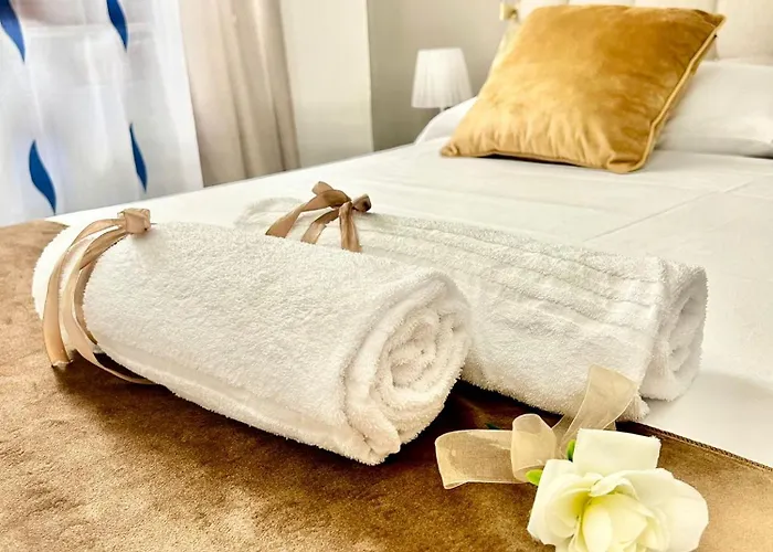 La Dimora Di Tommaso - Dimora Storica Bike Friendly Bed and Breakfast Ortona