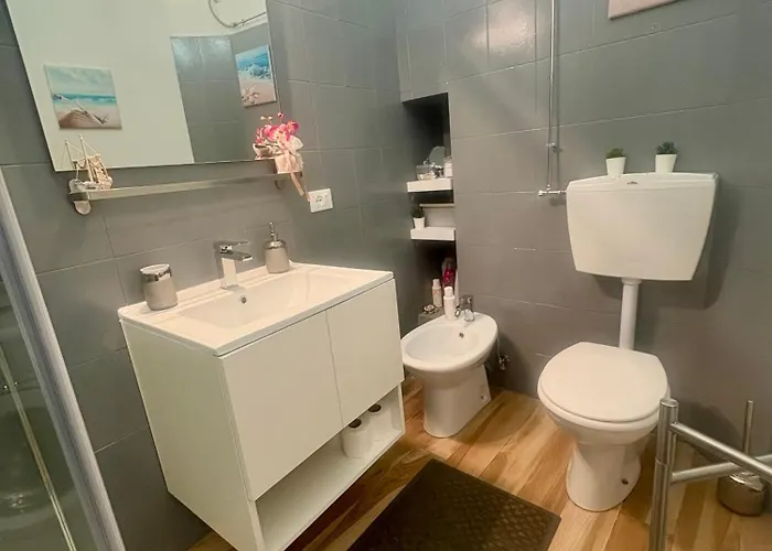 La Dimora Di Tommaso - Dimora Storica Bike Friendly Bed and Breakfast